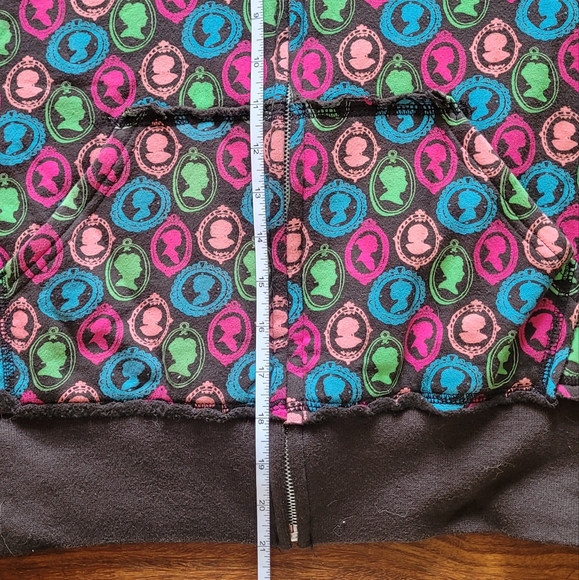 Loyal Army XL Hoodie - Picture 7 of 8